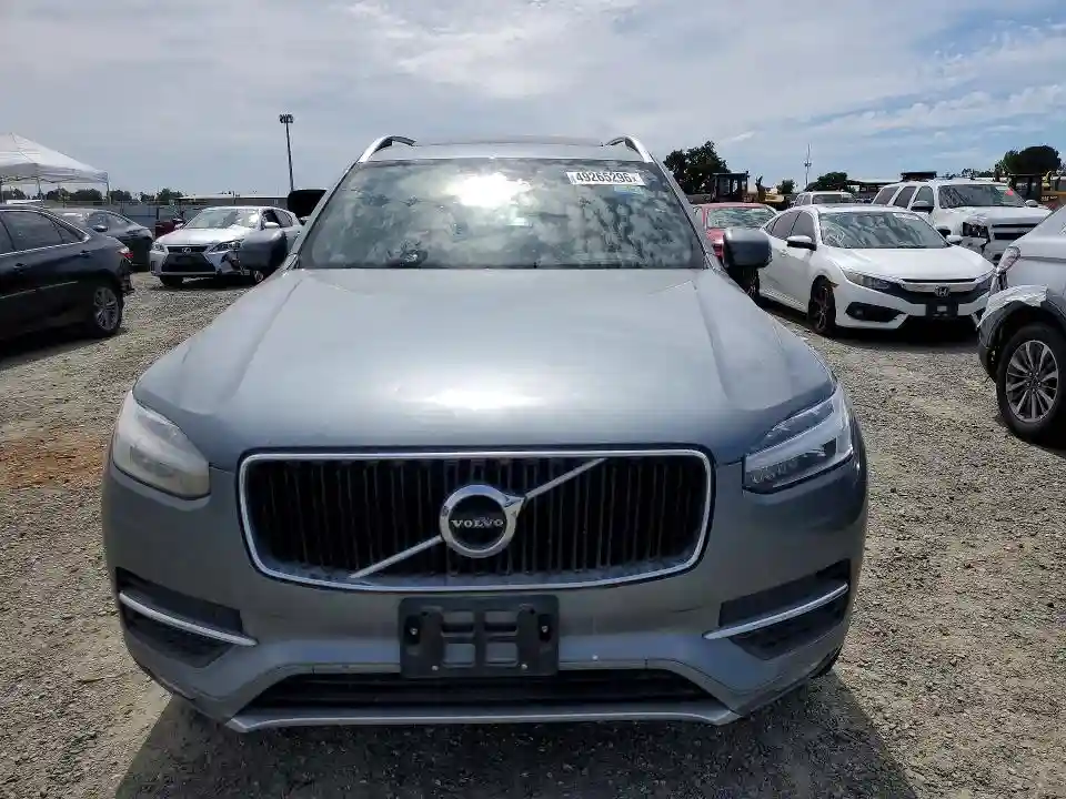 YV4A22PK5K1416542 2019 VOLVO XC90-4