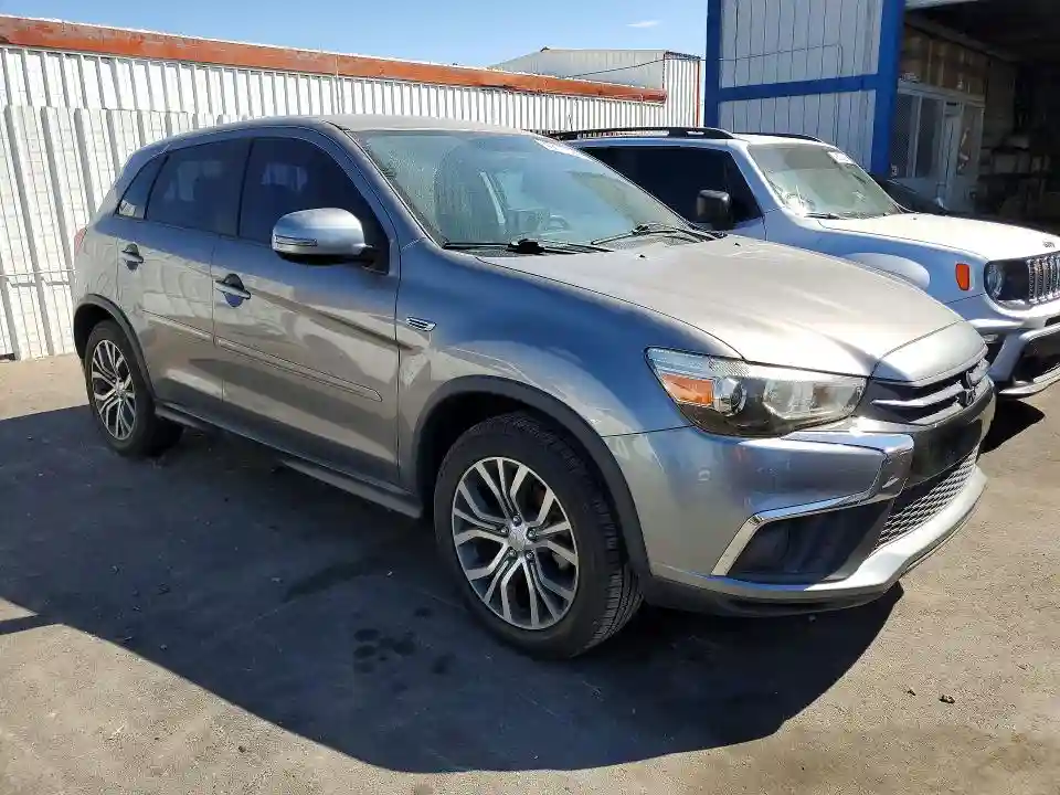 JA4AP3AU4JU005306 2018 MITSUBISHI OUTLANDER-3