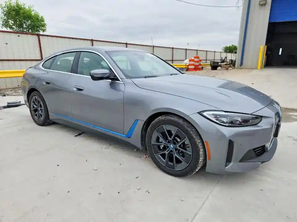 WBY73AW04PFP37355 2023 BMW I4 EDRIVE-3