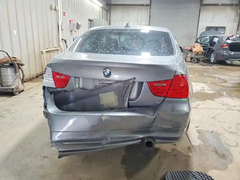 WBAPM7C58AA367157 2010 BMW 3 SERIES-5