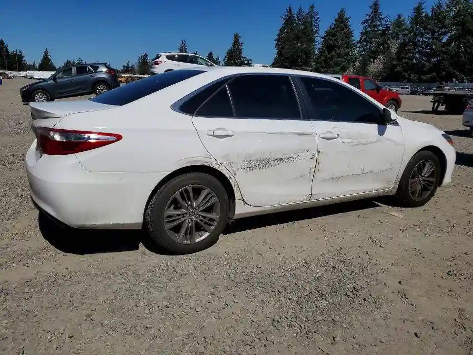 4T1BF1FK5GU166809 2016 TOYOTA CAMRY-2