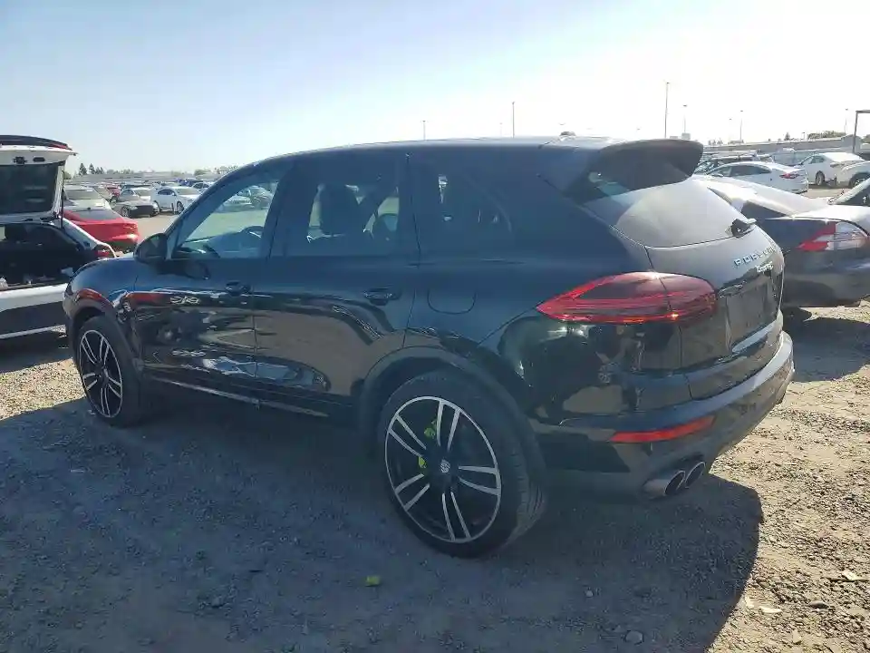 WP1AE2A23GLA16525 2016 PORSCHE CAYENNE-1