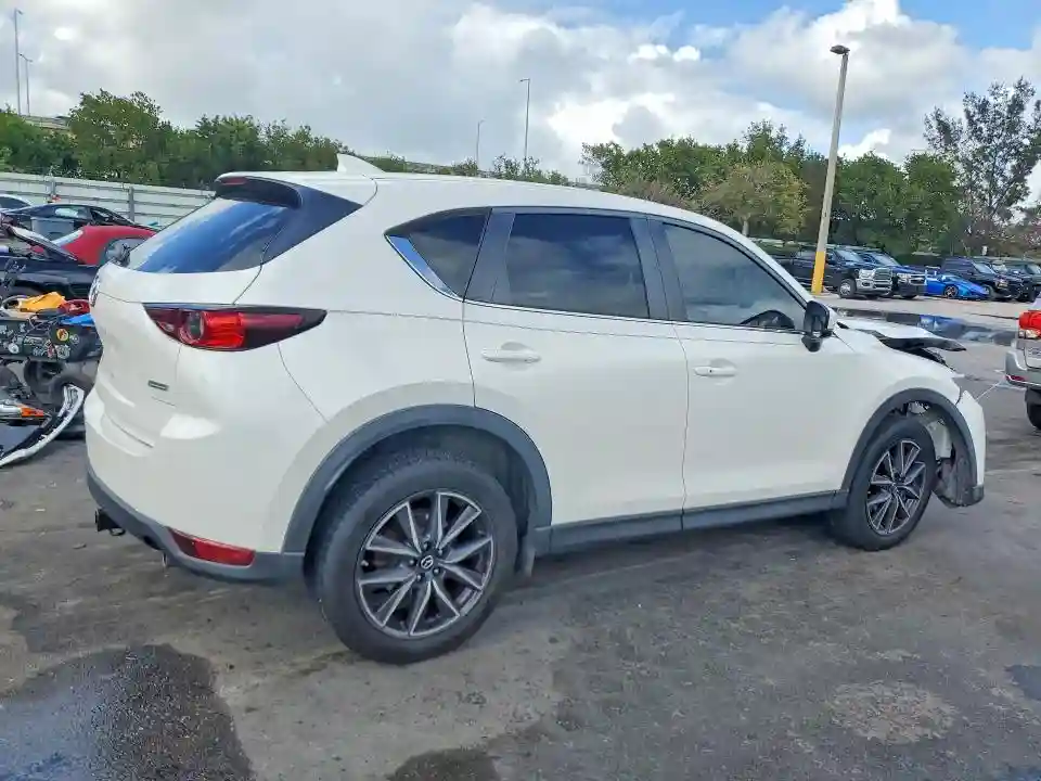 JM3KFACM4J1413232 2018 MAZDA CX-5-2
