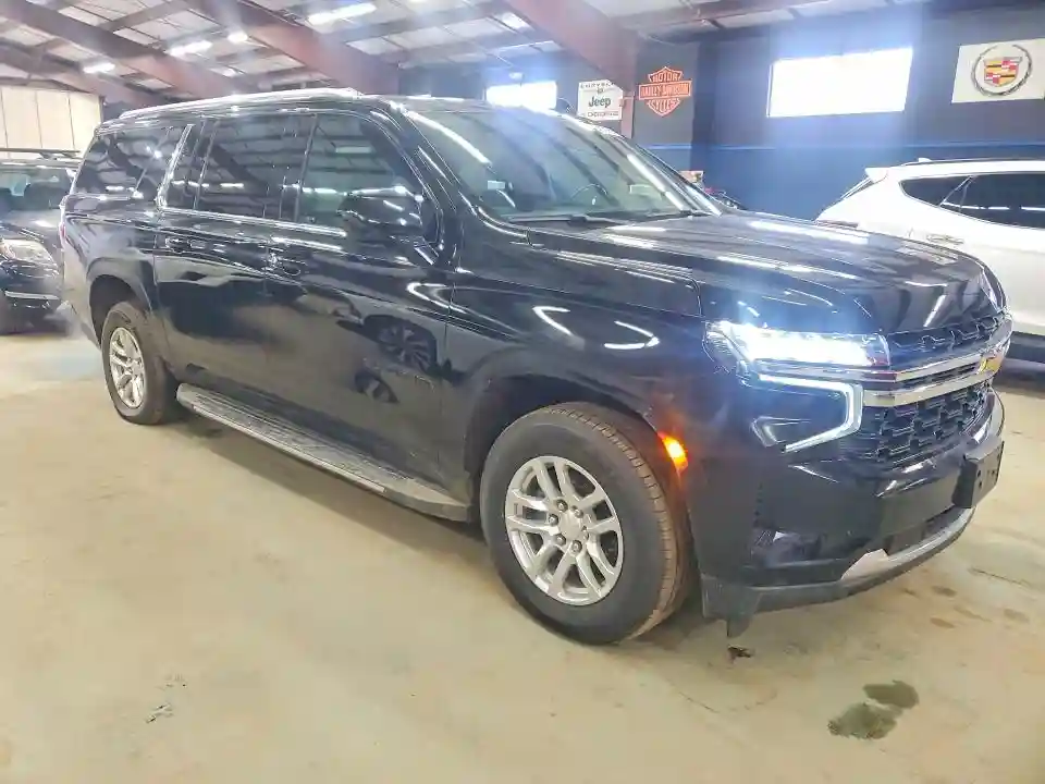 1GNSKBKDXMR492589 2021 CHEVROLET SUBURBAN-3