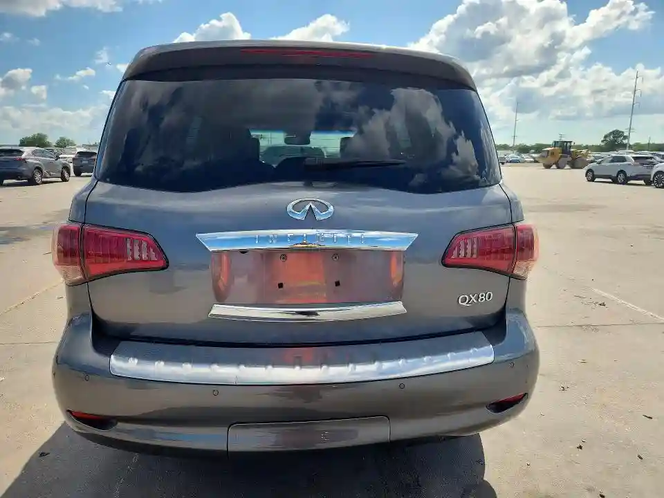 JN8AZ2NF5H9645127 2017 INFINITI QX80-5