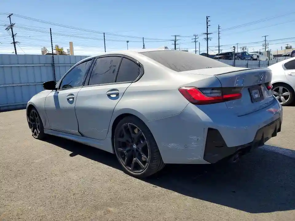 3MW69CW09S8F16162 2025 BMW 3 SERIES-1