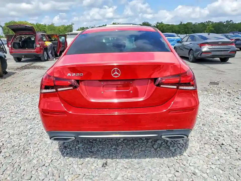 WDD3G4EB2KW022632 2019 MERCEDES-BENZ A-CLASS-5
