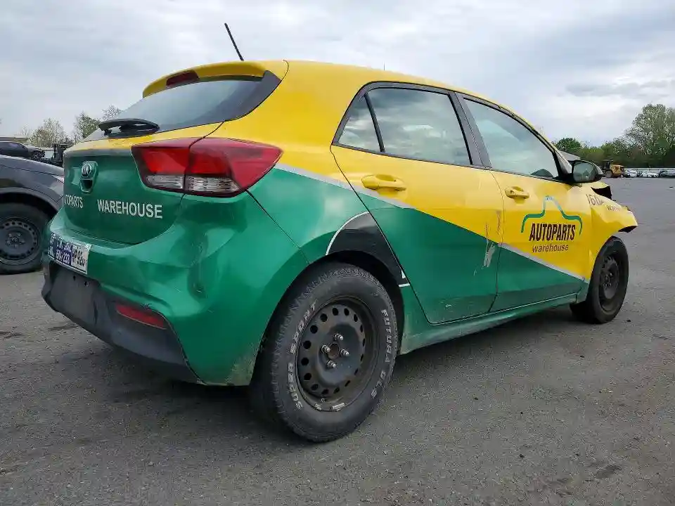 3KPA25AB3JE119777 2018 KIA RIO 5-DOOR-2