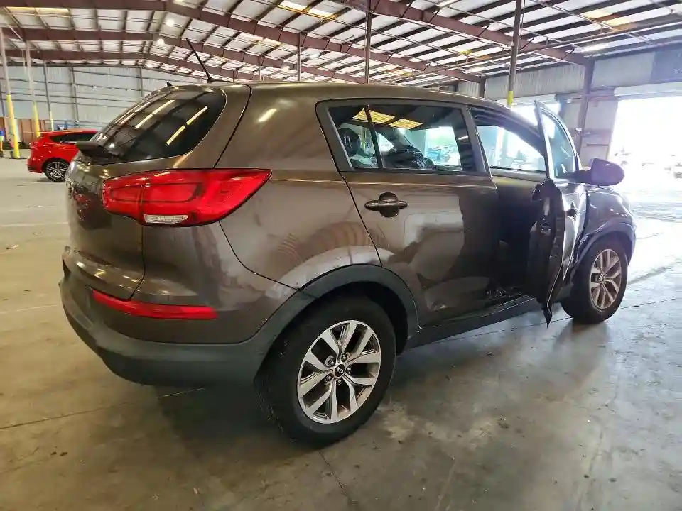 KNDPB3AC0F7759492 2015 KIA SPORTAGE-2