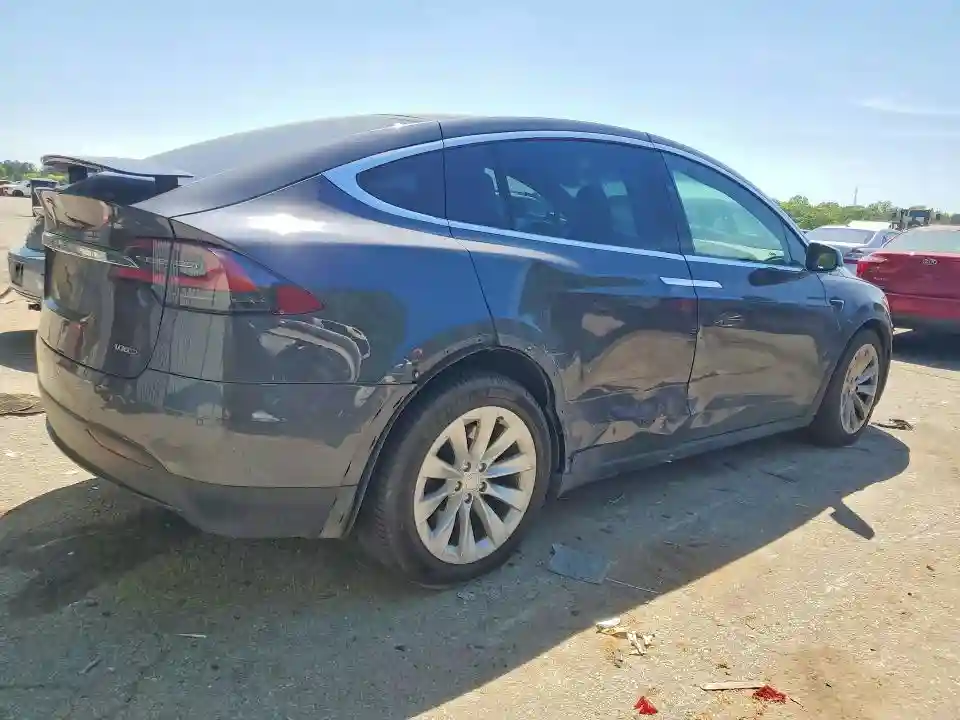 5YJXCDE23HF052212 2017 TESLA MODEL X-2