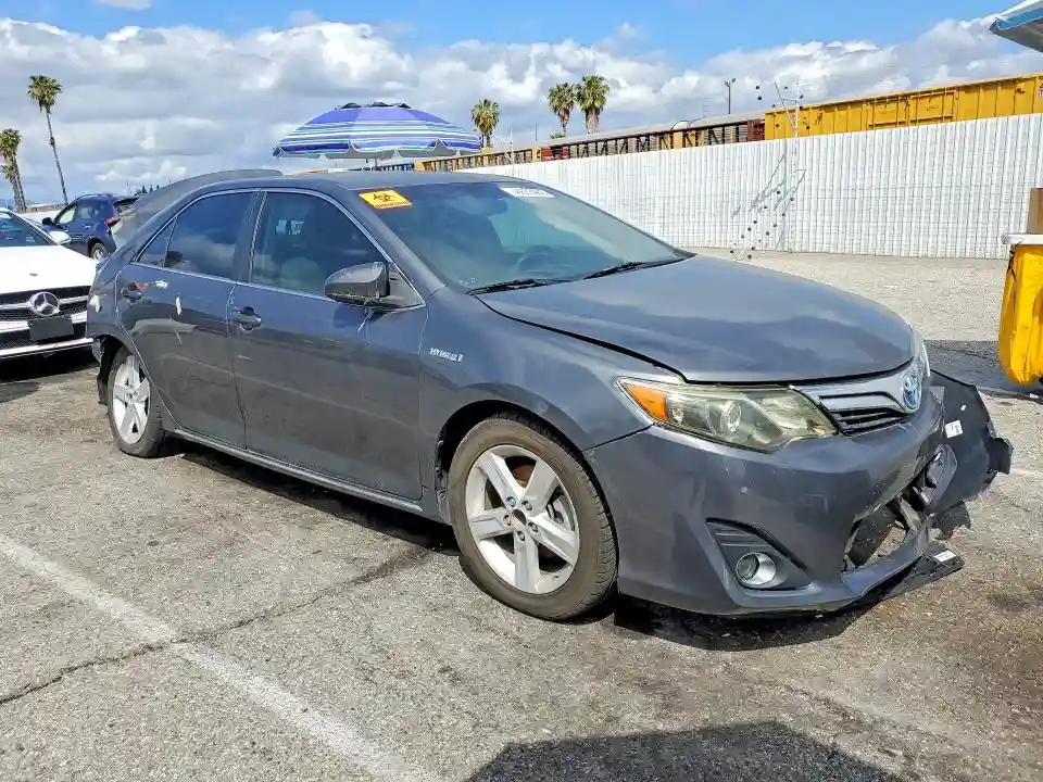 4T1BD1FK8CU026866 2012 TOYOTA CAMRY SOLA-3
