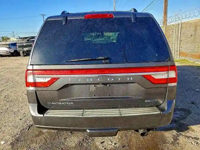 5LMJJ2HT8FEJ01738 2015 LINCOLN TOWNHOUSE NAVIGATOR-5