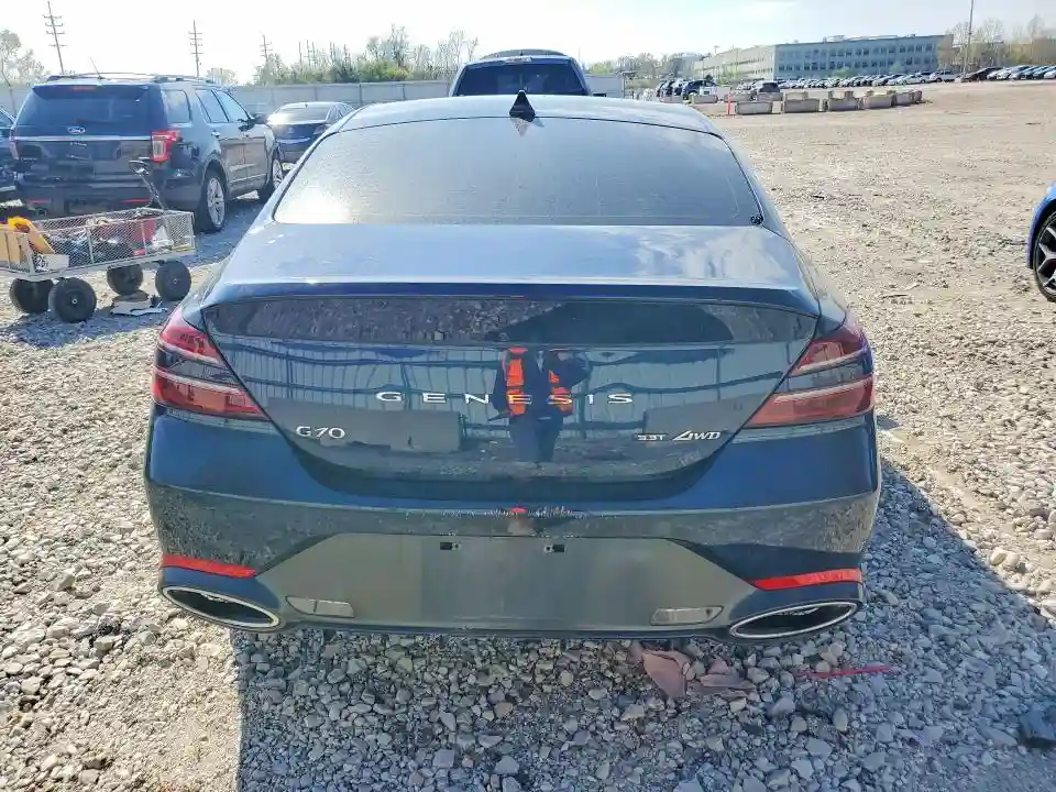 KMTG54TE5NU081738 2022 GENESIS G70-5