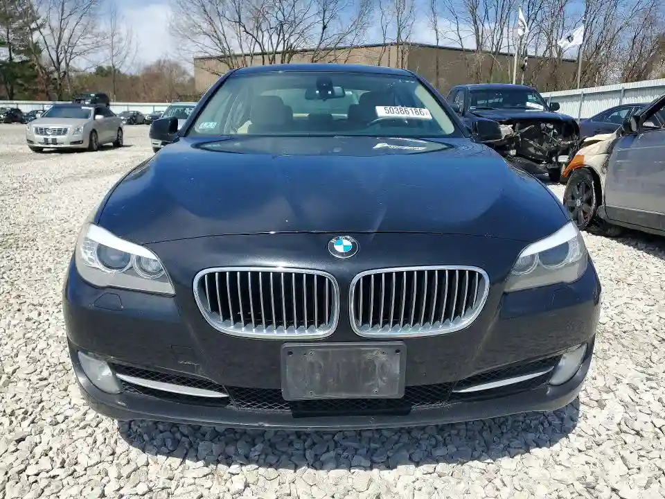 WBAFU7C5XBC782126 2011 BMW 5 SERIES-4