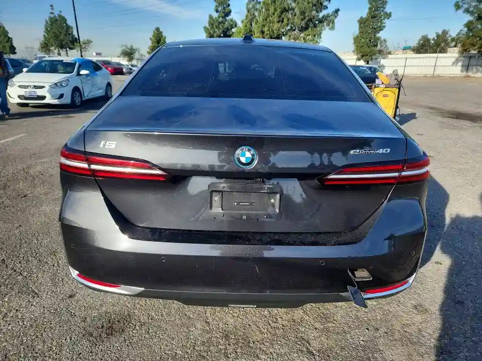 WBY33FK01RCR68414 2024 BMW I5 EDRIVE-5