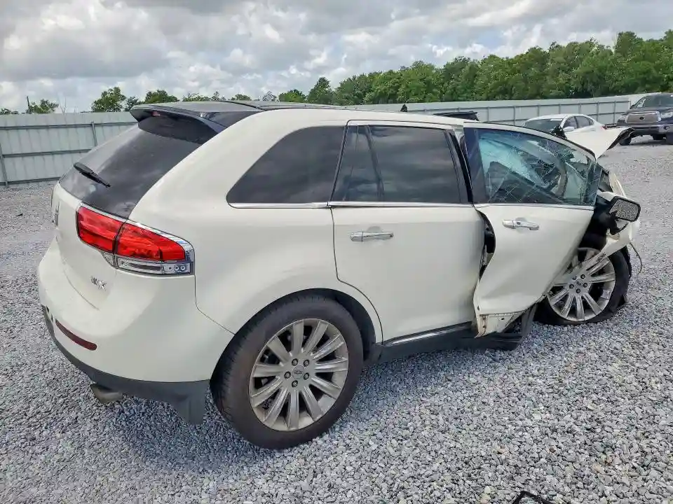 2LMDJ6JK8CBL13284 2012 LINCOLN MKX-2