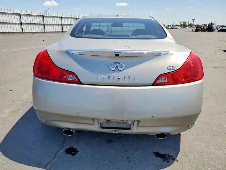 JN1CV6EK7AM103344 2010 INFINITI G37-5