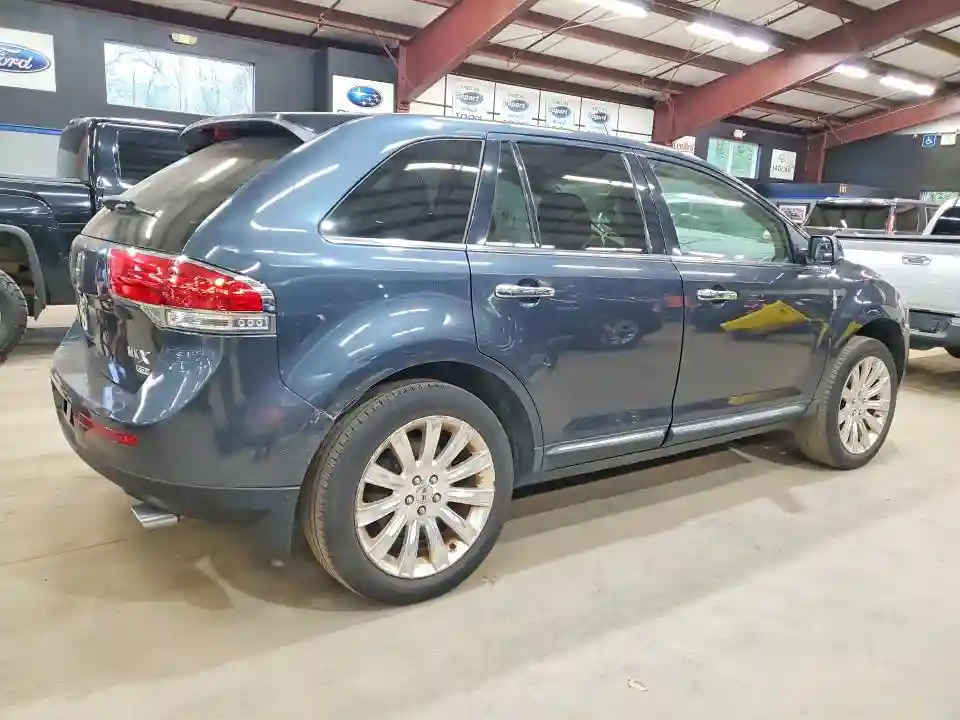 2LMDJ8JK6DBL36298 2013 LINCOLN TOWNHOUSE MKX-2