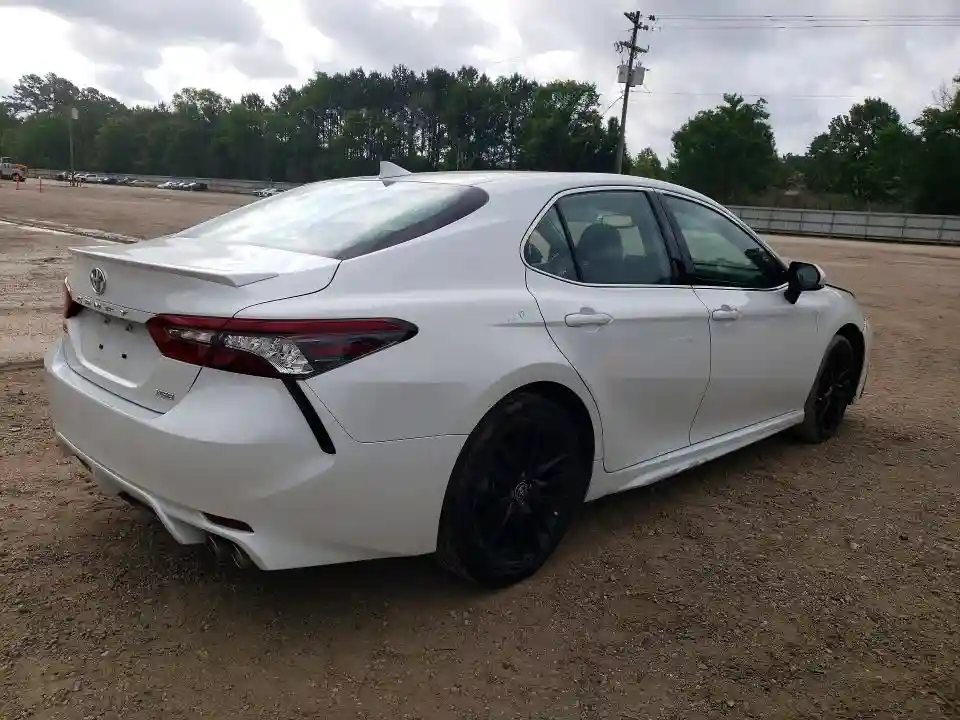 4T1K61AKXPU780486 2023 TOYOTA CAMRY-2