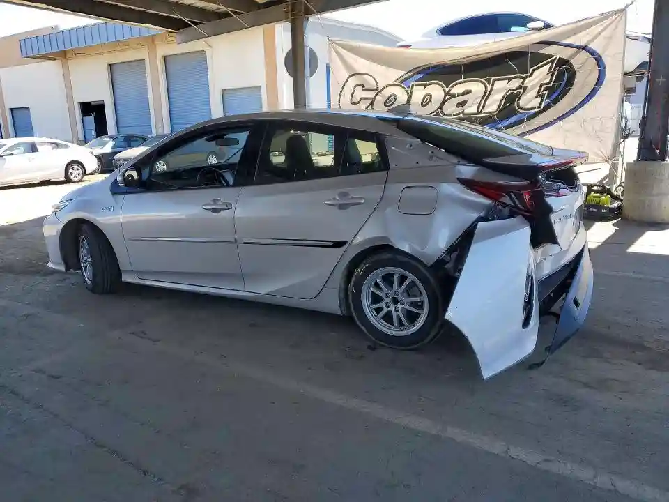 JTDKARFP3H3056331 2017 TOYOTA PRIUS PRIM-1