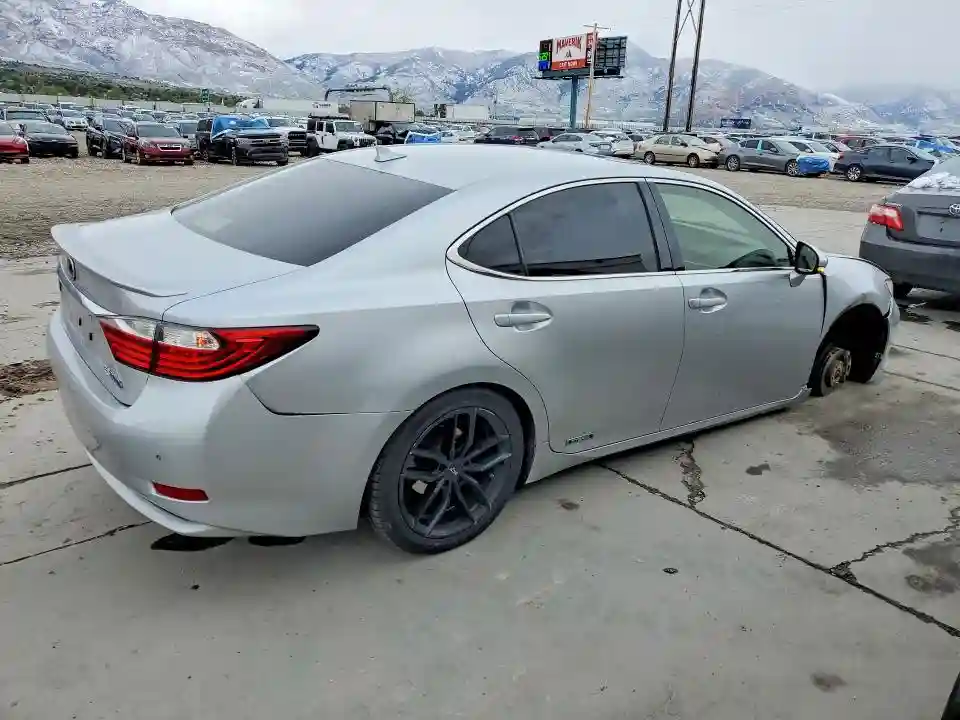 JTHBW1GG5D2008023 2013 LEXUS ES300-2