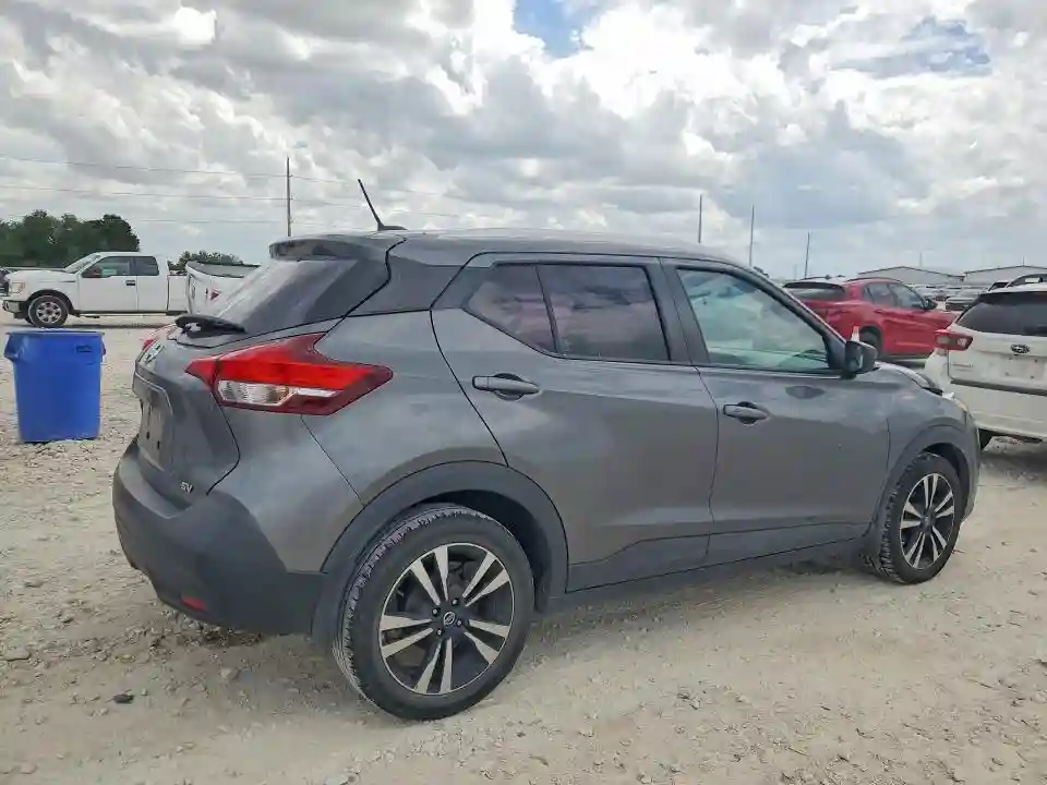 3N1CP5CU2JL535441 2018 NISSAN KICKS-2
