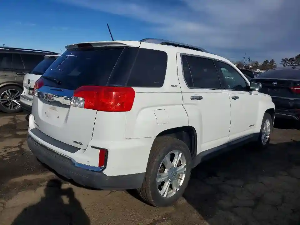 2GKFLUEK5H6150373 2017 GMC TERRAIN-2