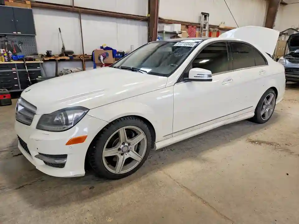 WDDGF8BBXCA710862 2012 MERCEDES-BENZ C-CLASS-0