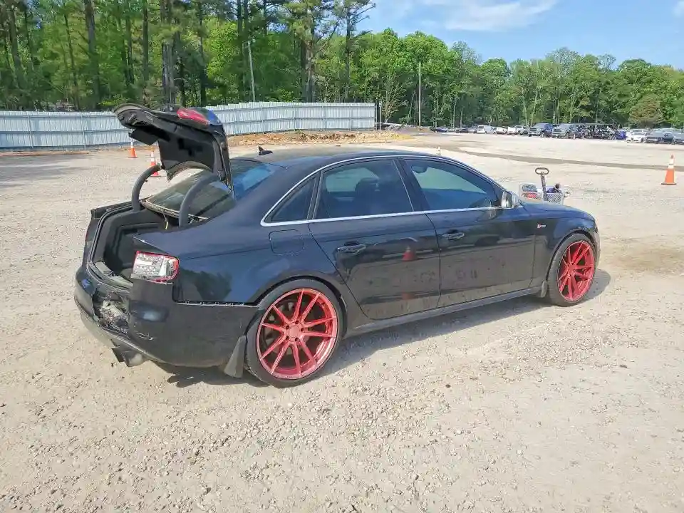 WAUHGCFLXBA123932 2011 AUDI S4/RS4-2