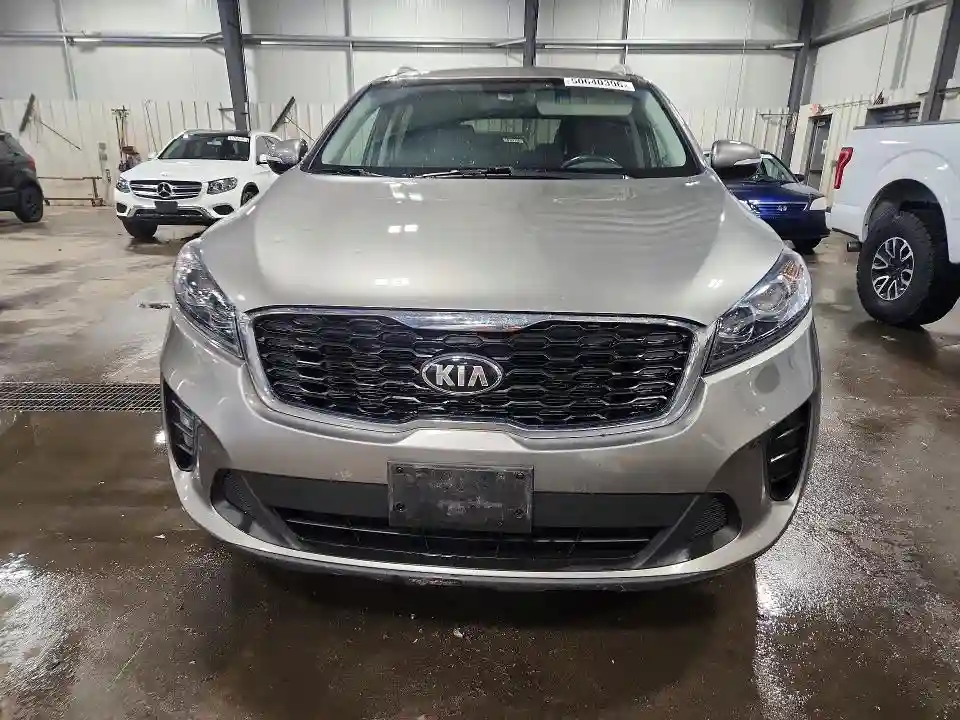 5XYPGDA55KG479623 2019 KIA SORENTO-4