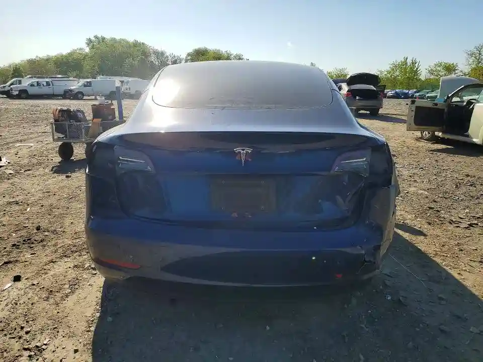 5YJ3E1EAXNF190842 2022 TESLA MODEL 3-5