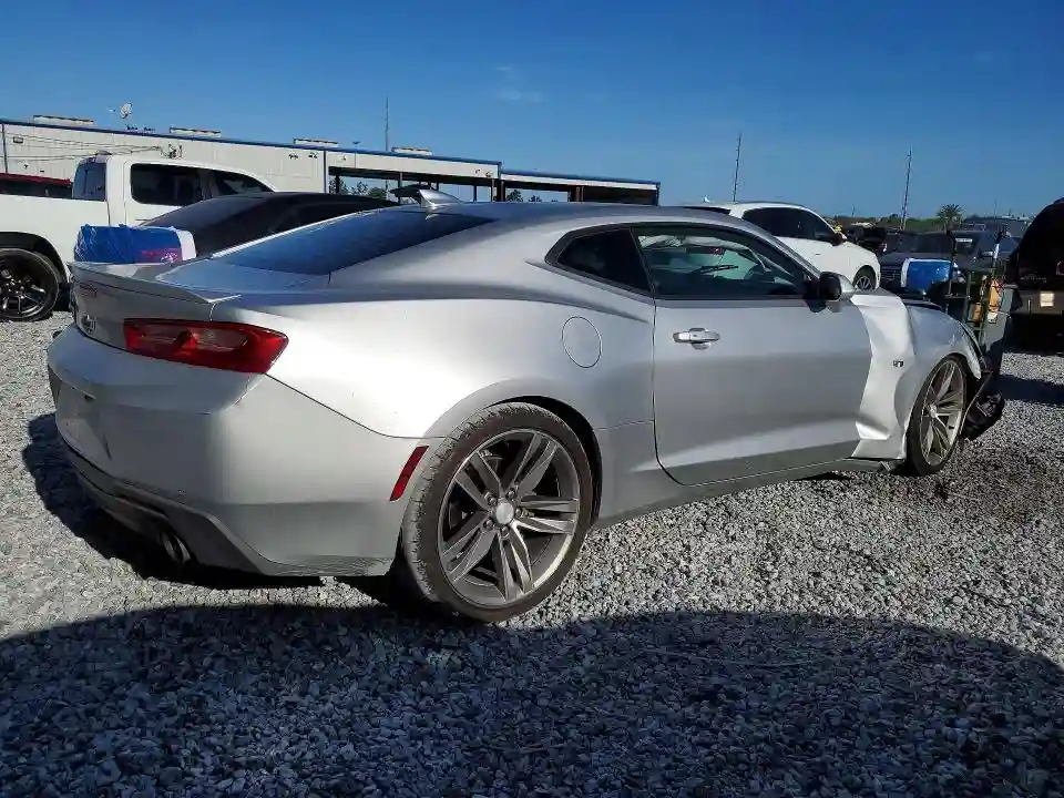 1G1FB1RS1J0187564 2018 CHEVROLET CAMARO-2
