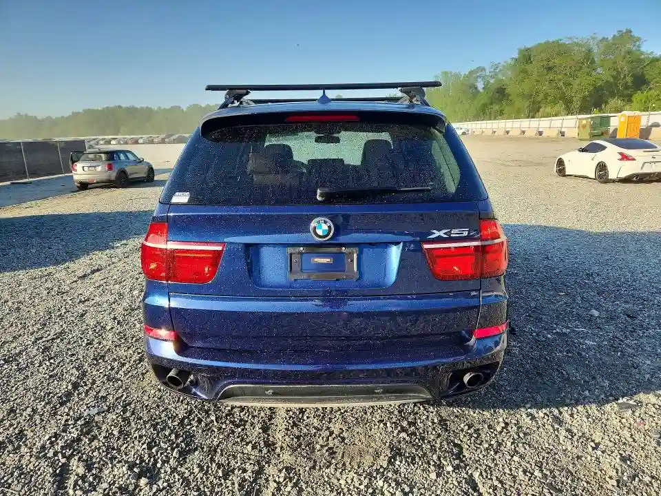 5UXZV4C52D0B21076 2013 BMW X5-5