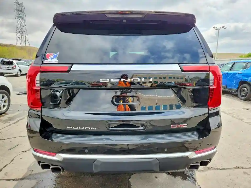 1GKS2DRL6SR317243 2025 GMC YUKON-5