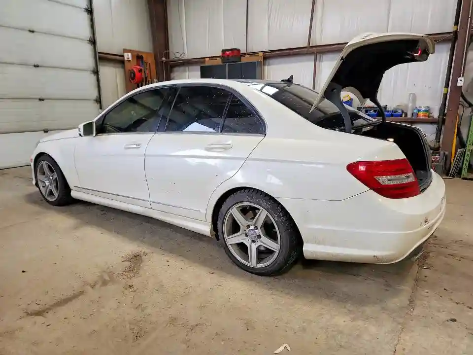WDDGF8BBXCA710862 2012 MERCEDES-BENZ C-CLASS-1