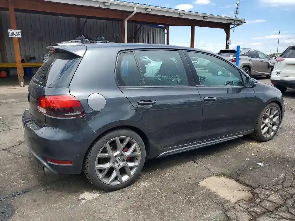 WVWHV7AJ3DW136744 2013 VOLKSWAGEN GTI-2