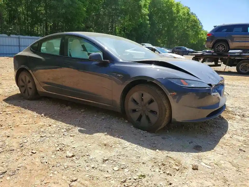 5YJ3E1EA9SF981004 2025 TESLA MODEL 3-3