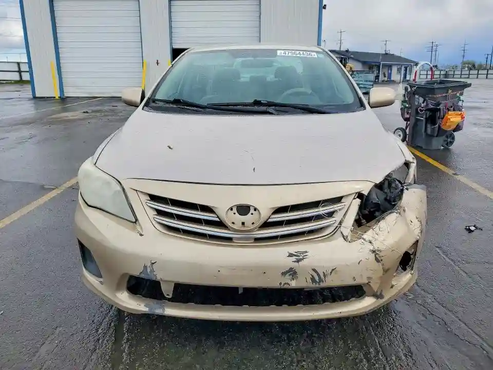 2T1BU4EE2DC005706 2013 TOYOTA COROLLA-4