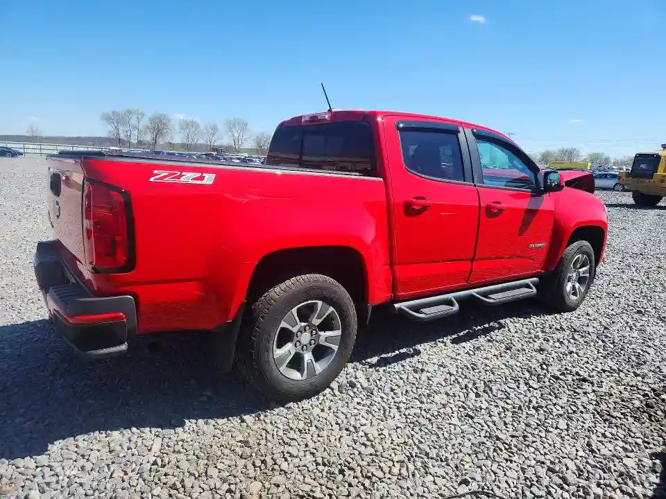 1GCGTDEN4K1205612 2019 CHEVROLET COLORADO-2