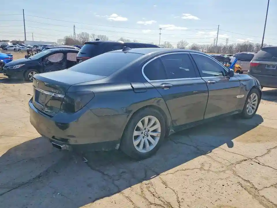 WBAKC6C5XBC395118 2011 BMW 7 SERIES-2