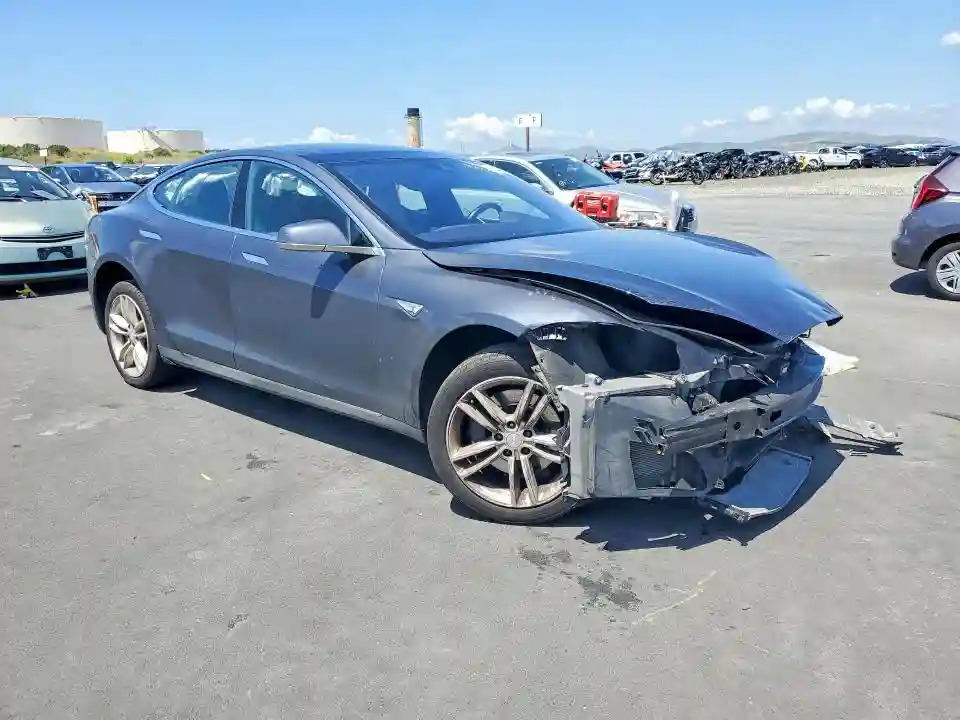5YJSA1E11FF118811 2015 TESLA MODEL S-3