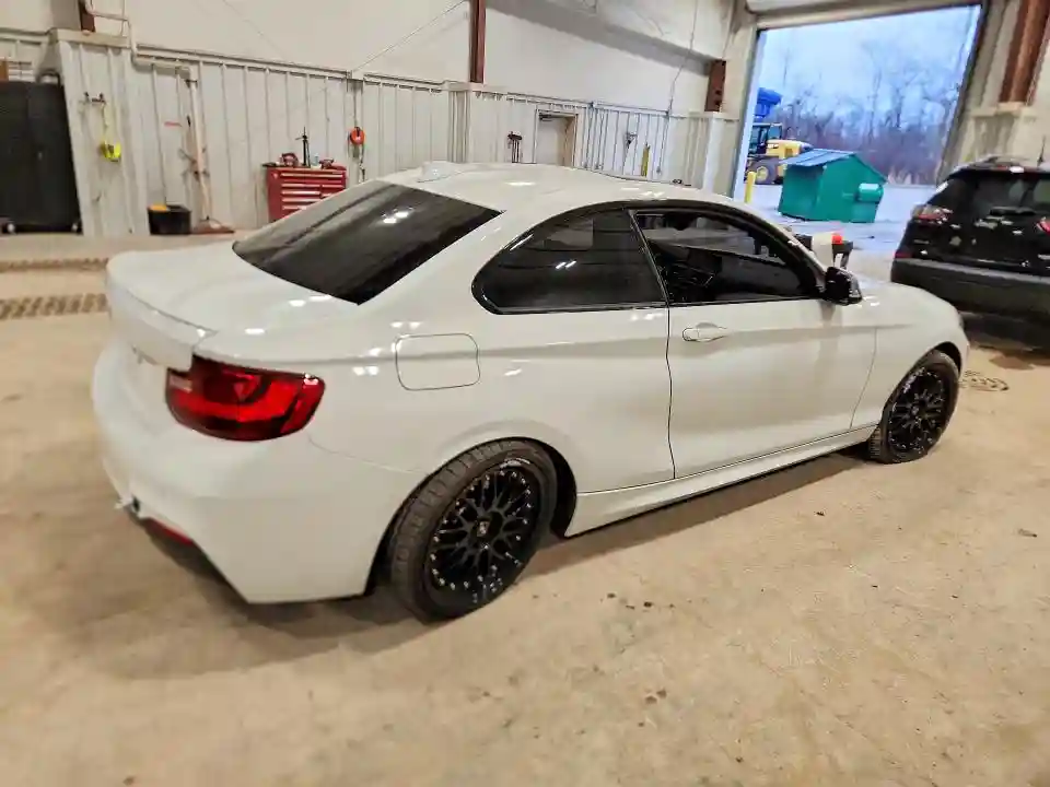 WBA2G3C38HV641307 2017 BMW M2-4