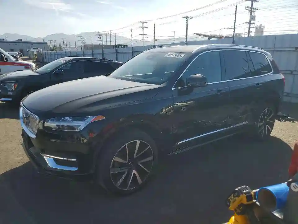 YV4062JE8S1321542 2025 VOLVO XC90 PLUS-0