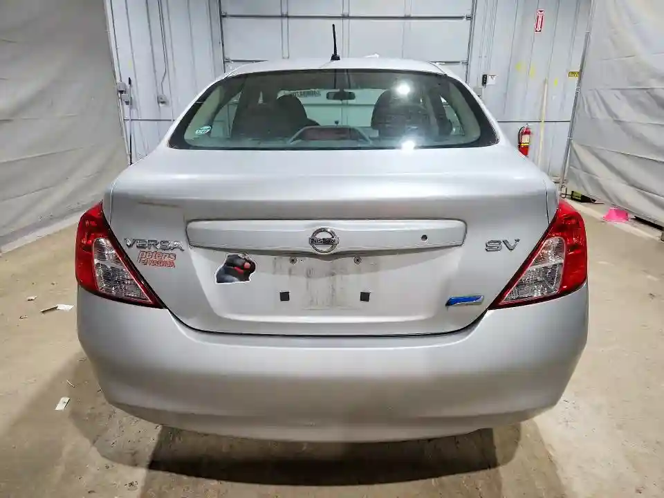 3N1CN7AP2CL860737 2012 NISSAN VERSA-5