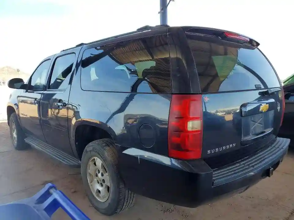 1GNSCHE02DR212835 2013 CHEVROLET SUBURBAN-1