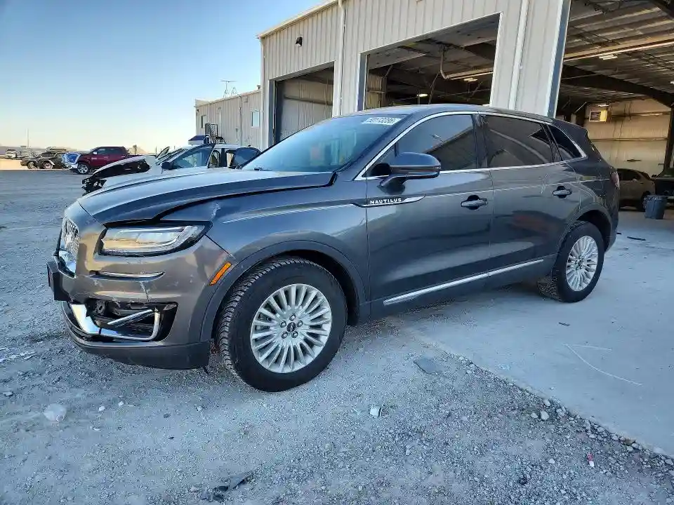 2LMPJ8J91KBL16435 2019 LINCOLN NAUTILUS-0
