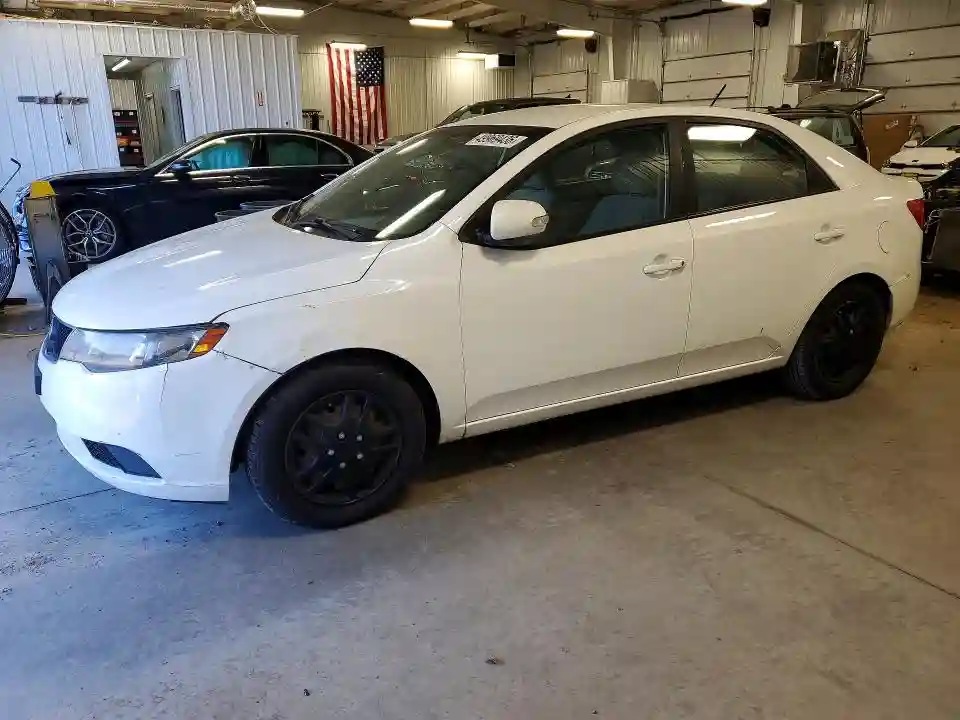 KNAFU4A22A5874924 2010 KIA FORTE EX-0