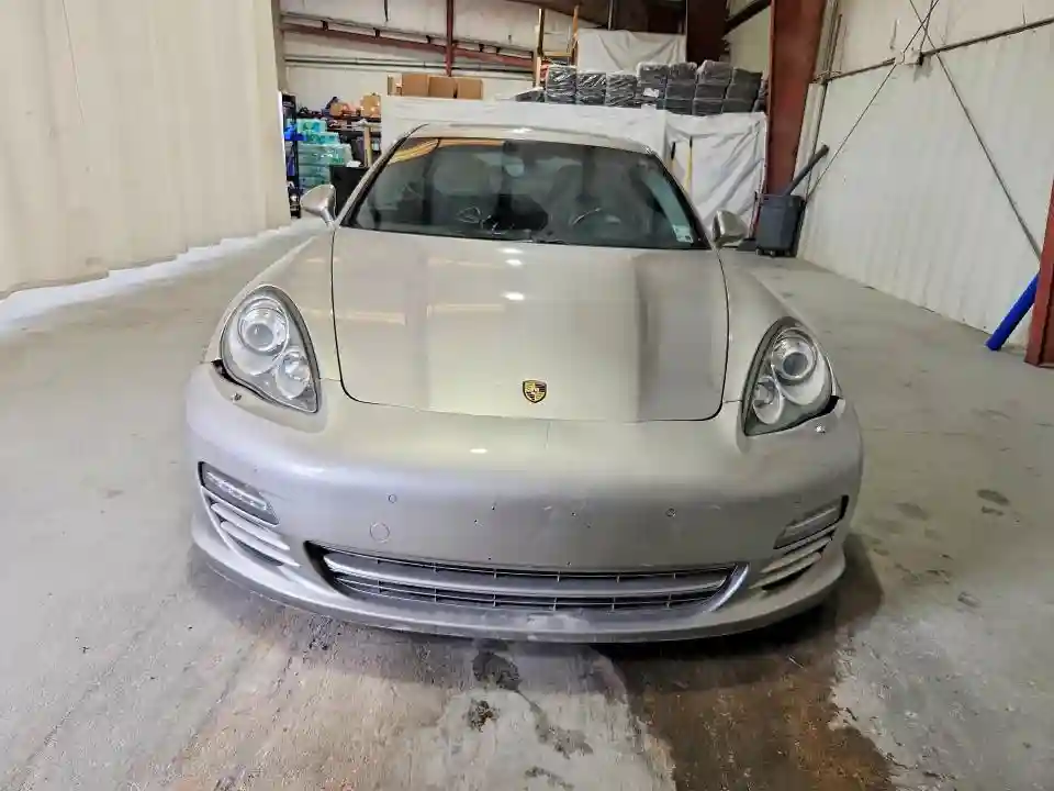WP0AB2A70BL060349 2011 PORSCHE PANAMERA-4