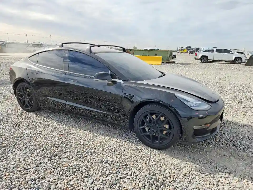 5YJ3E1EB9JF184839 2018 TESLA MODEL 3-3