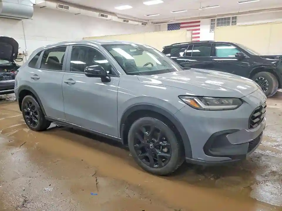 3CZRZ2H56RM758910 2024 HONDA HR-V-3